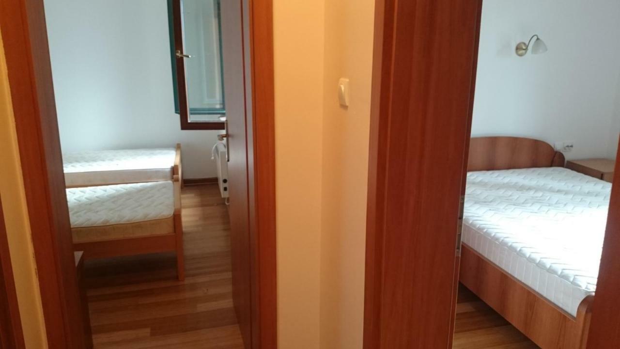 Bg Villa Apartment Xl Sutomore Exterior photo